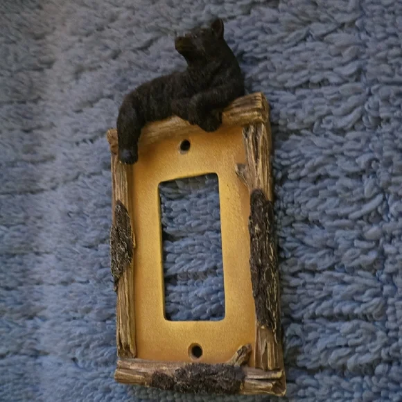 Bear-Themed Light Switch Cover Set - Black and Brown - Picture 7 of 15